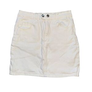 Women's White Mini Skirt - Size Medium (Fits like a small)